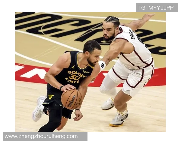 勇士与太阳激战在即NBA在线直播精彩对决不容错过